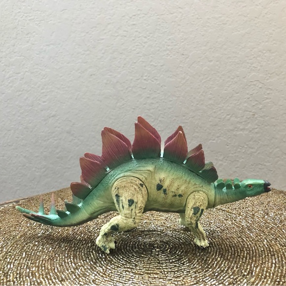 Toy Dinosaur Lot Of 4 - Action Figures - Picture 9 of 11